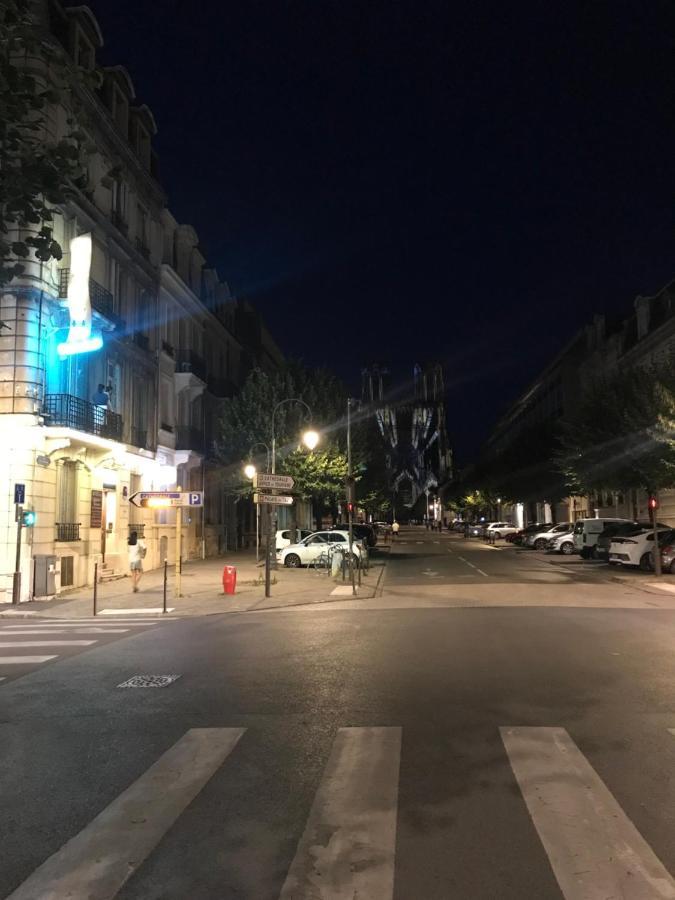 Hotel De La Cathedrale Reims Dış mekan fotoğraf