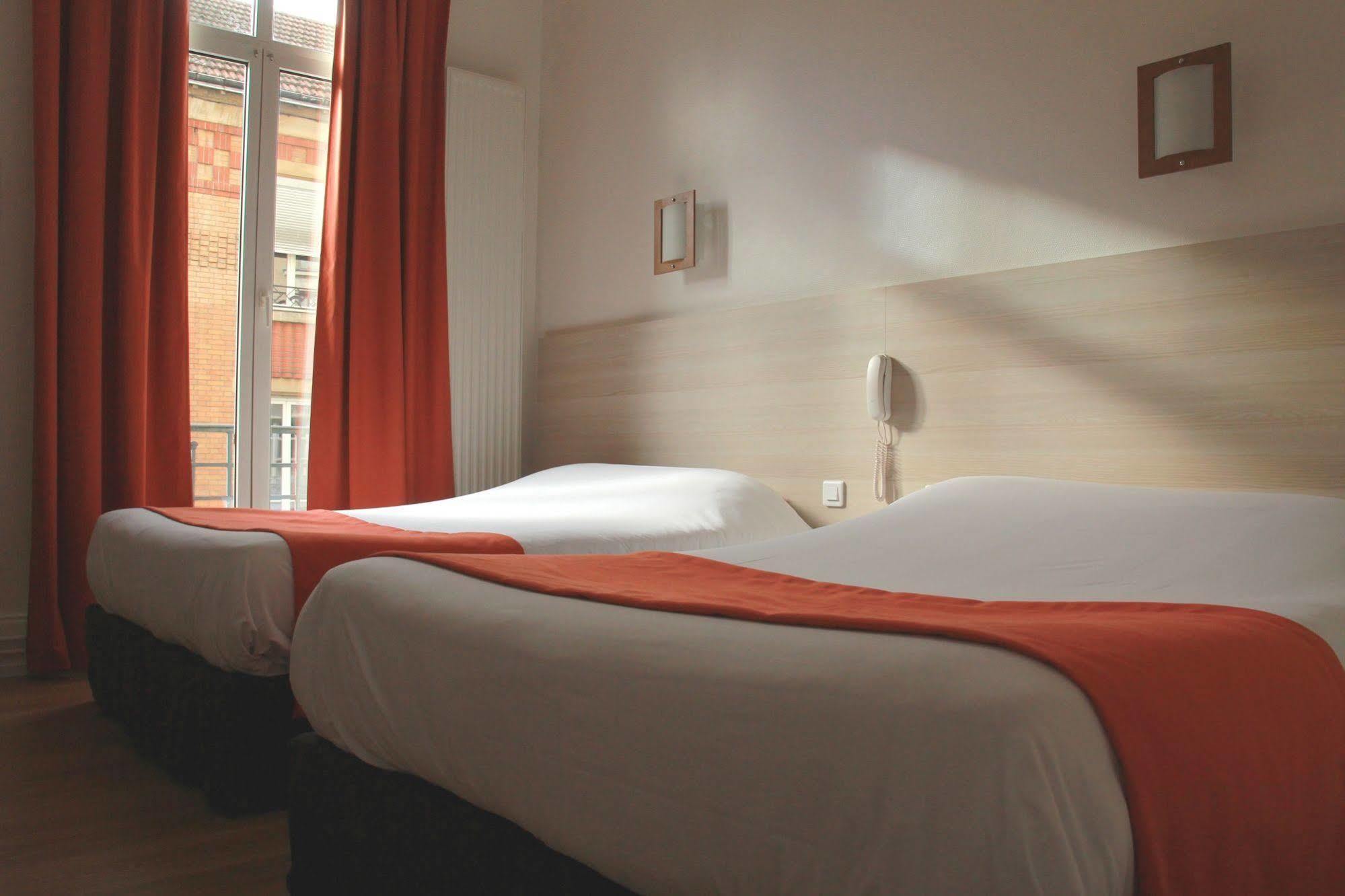 Hotel De La Cathedrale Reims Dış mekan fotoğraf
